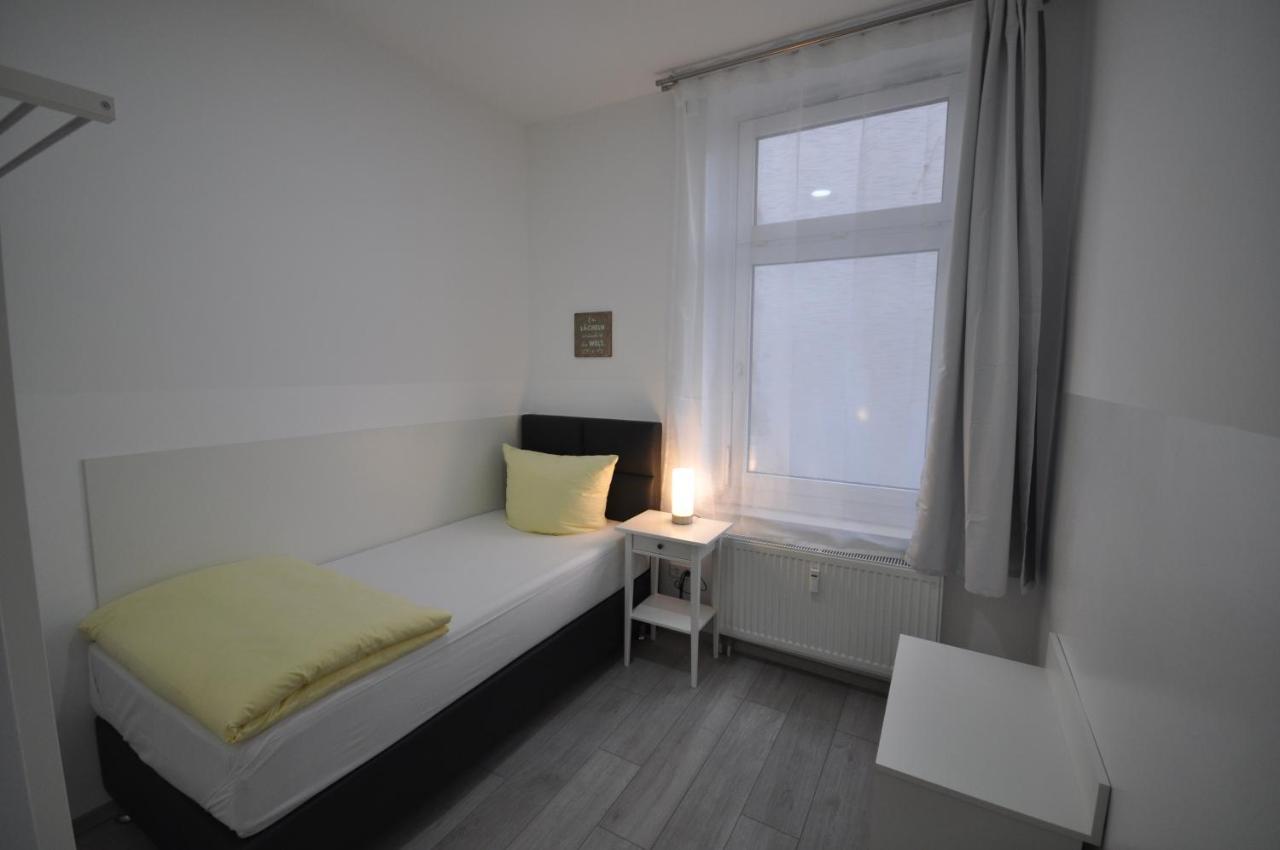 Apartment Dusseldorf-City Buitenkant foto